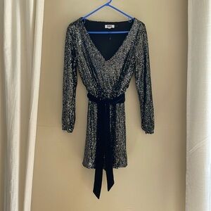 BB Dakota holiday sequin dress XS